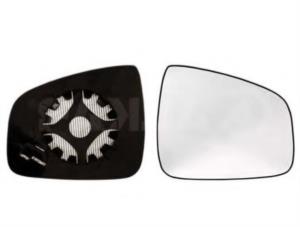      Renault Logan,Sandero,Duster,Largus. (Renault)